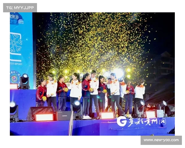 中国藤球队员在惠水邀请赛展现倒钩扣球等高难度技巧 中国藤球队员在惠水邀请赛展现倒钩扣球等高难度技巧