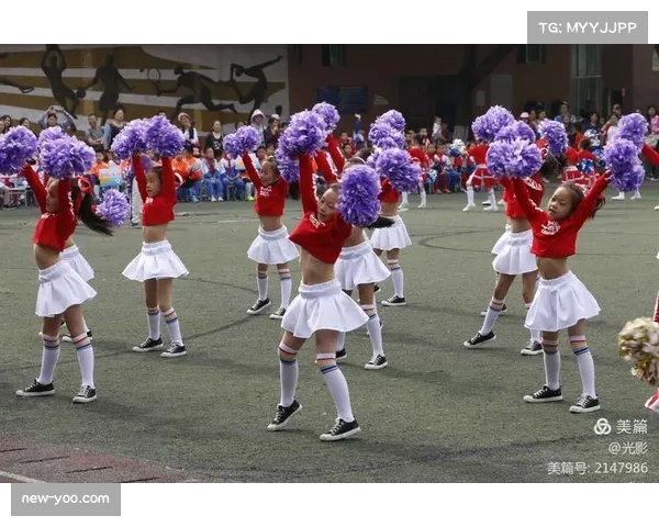 日本小学校园联赛决赛在东京体育馆举行，座无虚席